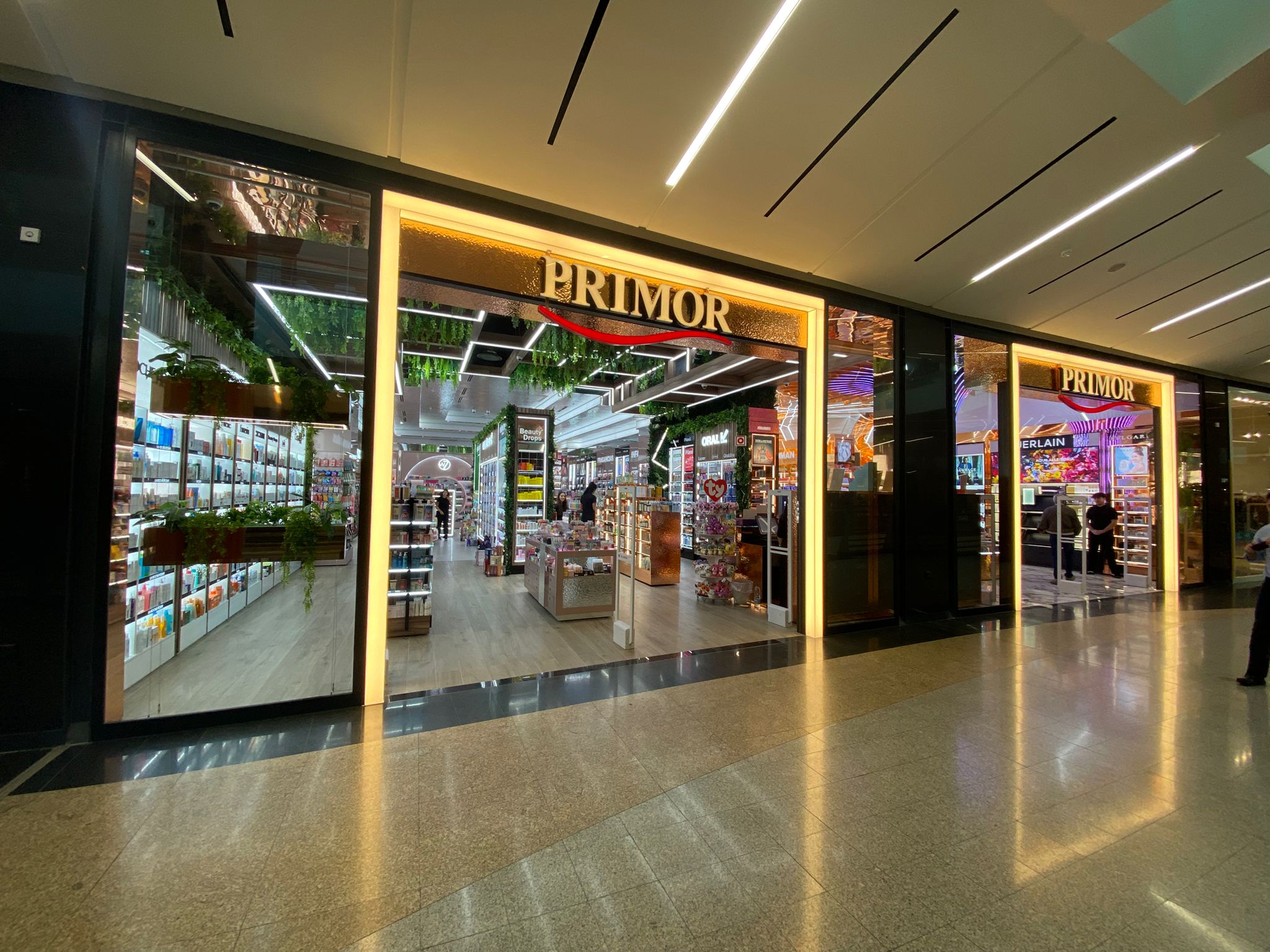 Fãs de pechinchas, atenção. Os produtos de beleza a preços baixos da Primor têm uma nova morada