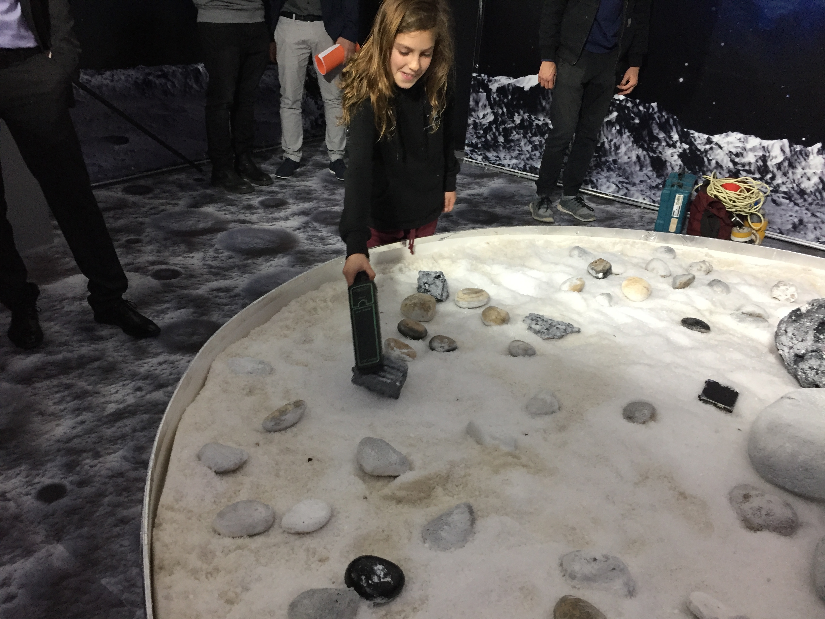 Escolas. Máscaras deixam de ser obrigatórias em recreios ao ar livre