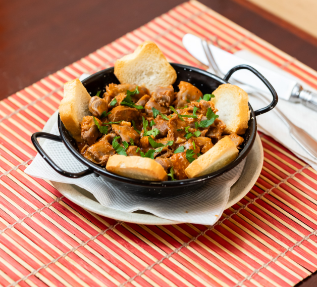 Saiba onde pode provar os melhores petiscos em Lisboa e no Porto (e quais são)