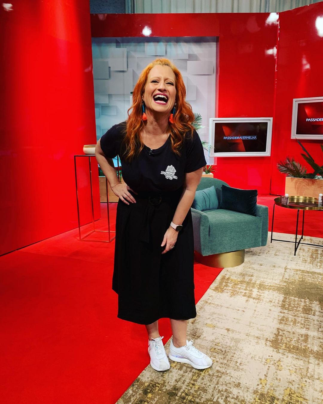 Joana Latino está noiva e “ninguém deu por nada”. Jornalista mostra anel na TV