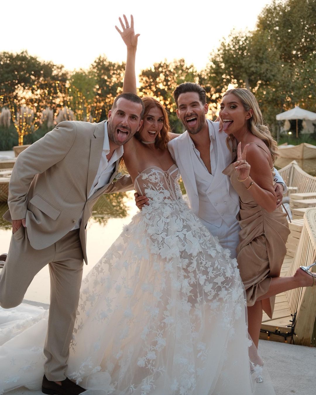 Explorerssaurus casaram-se. Do touro mecânico ao circo e dos barcos aos trampolins, veja as imagens