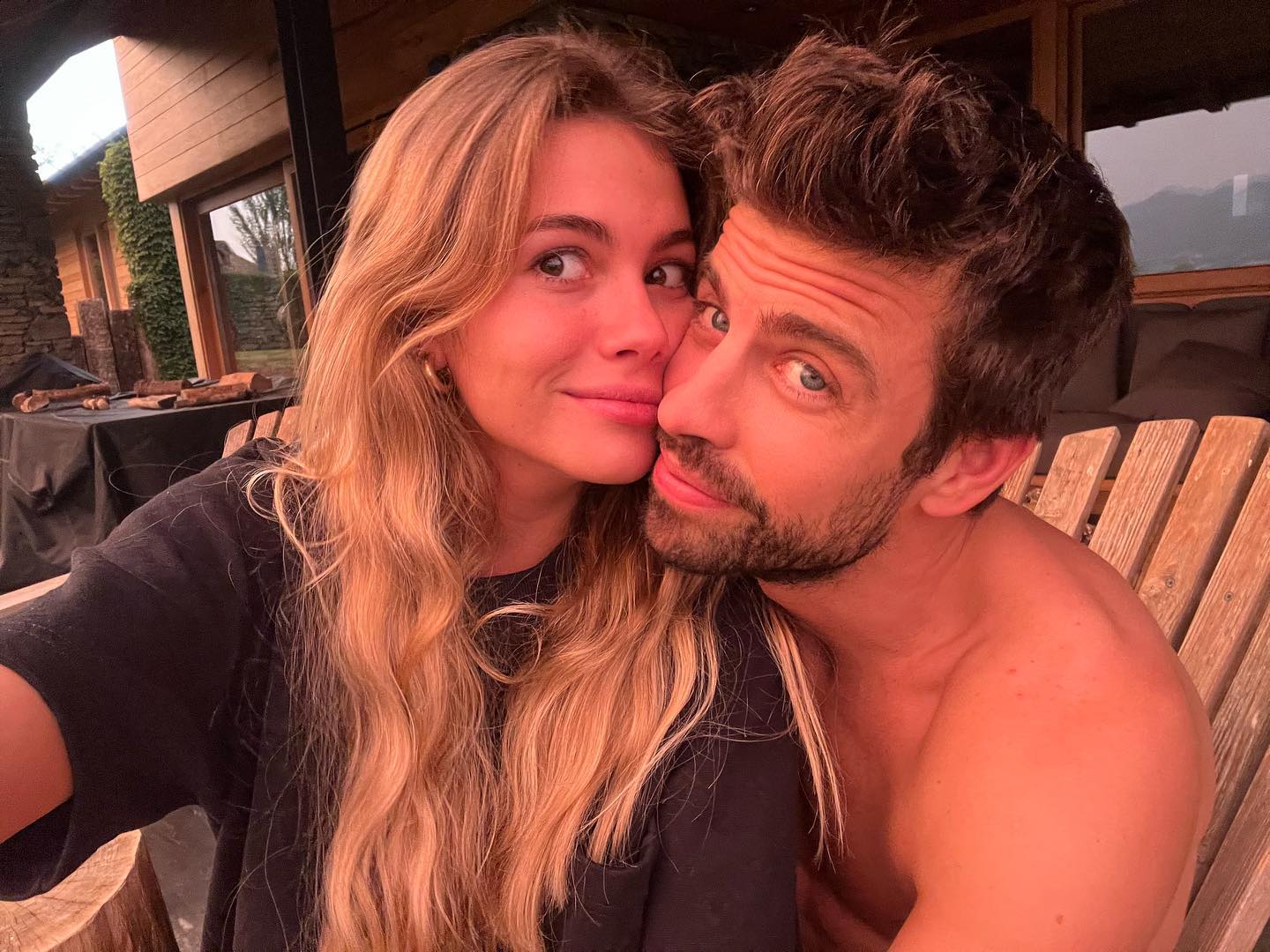 Piqué e Clara Chía separados. Fim do romance mediático do ex de Shakira poderá envolver terceira pessoa