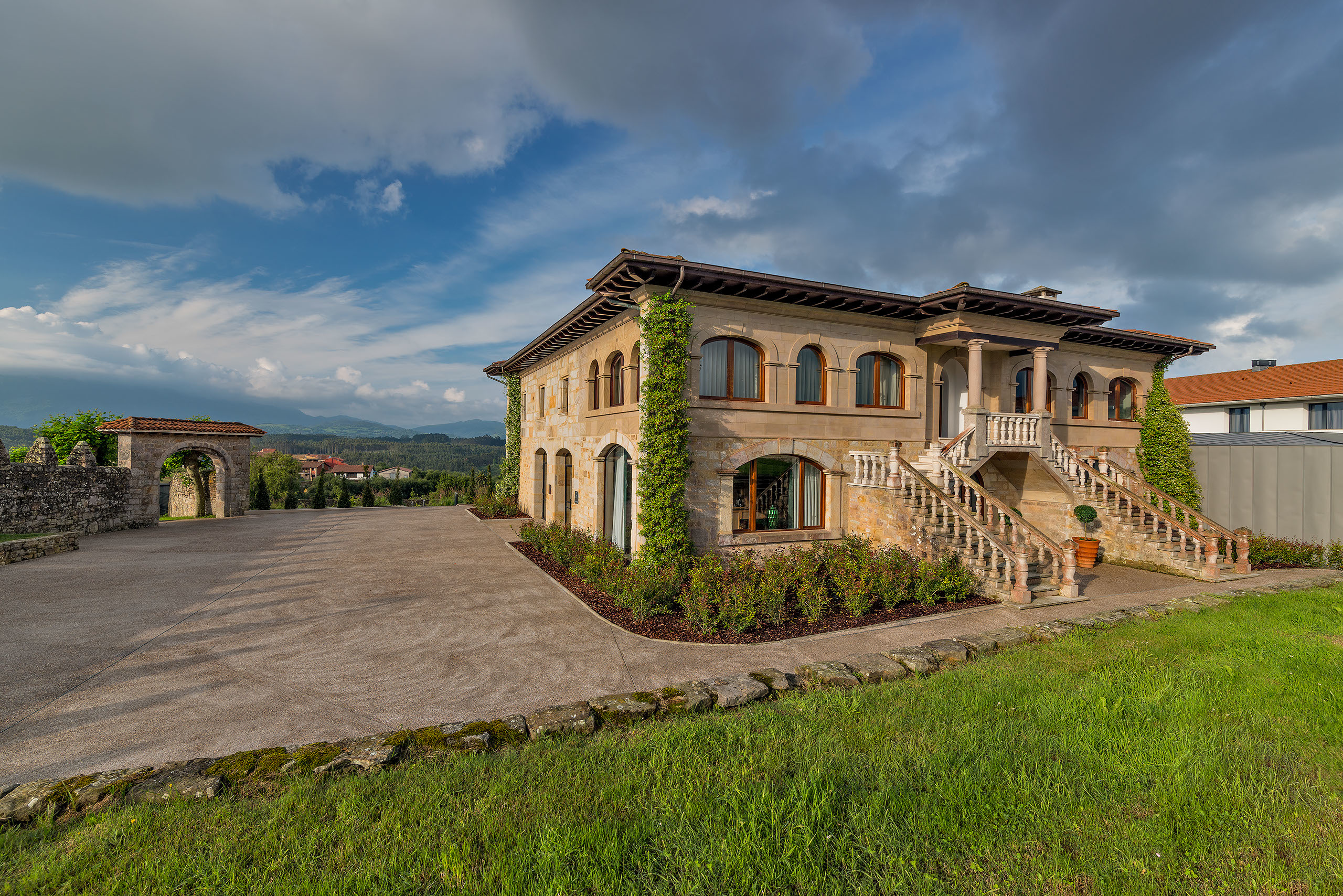 Palacio de Luces. O renovado hotel espanhol para viver como um nobre do século XIV