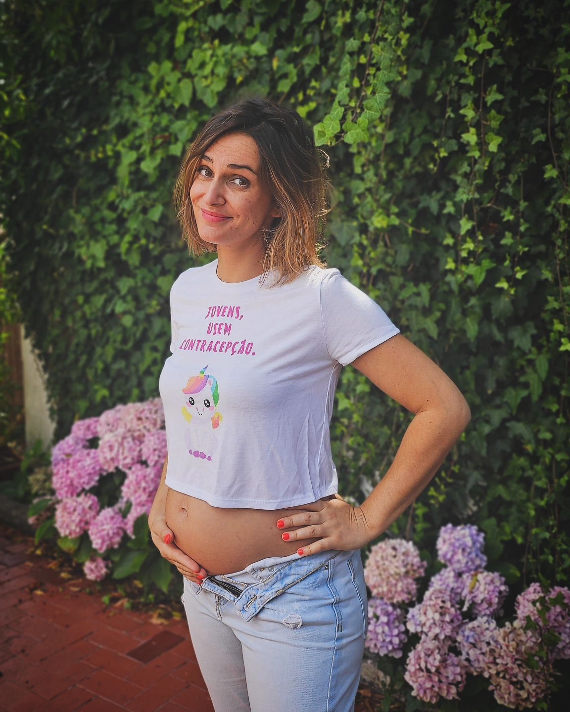 Bumba na Fofinha vai ser mãe pela segunda vez. “Desta vez não é cocó”, brinca