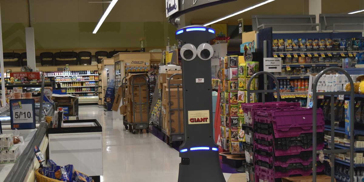 Conheça o Marty, o assistente robótico dos supermercados