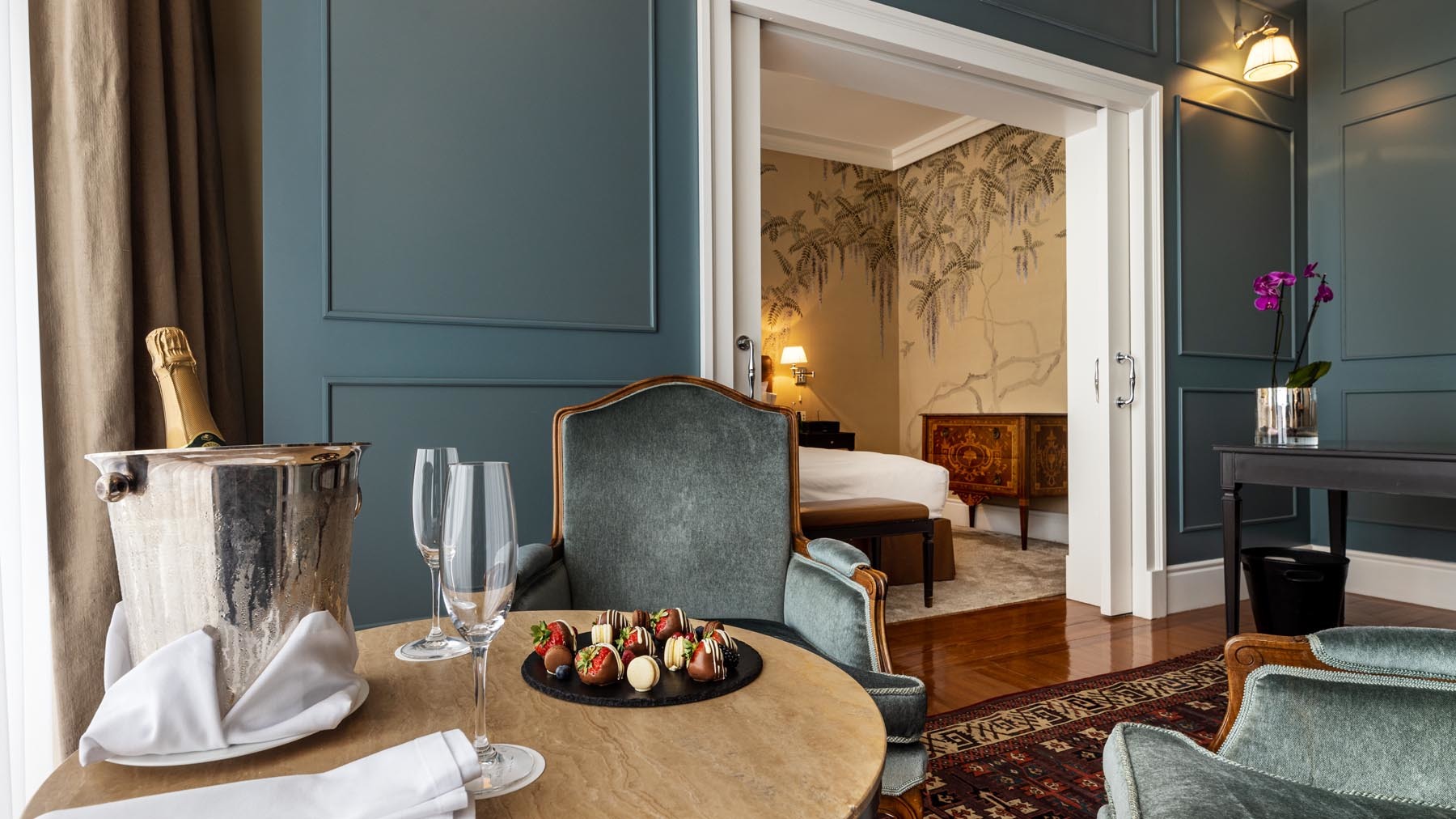 O Dia dos Namorados está a chegar. 6 hotéis para uma noite romântica (a partir de 45€)