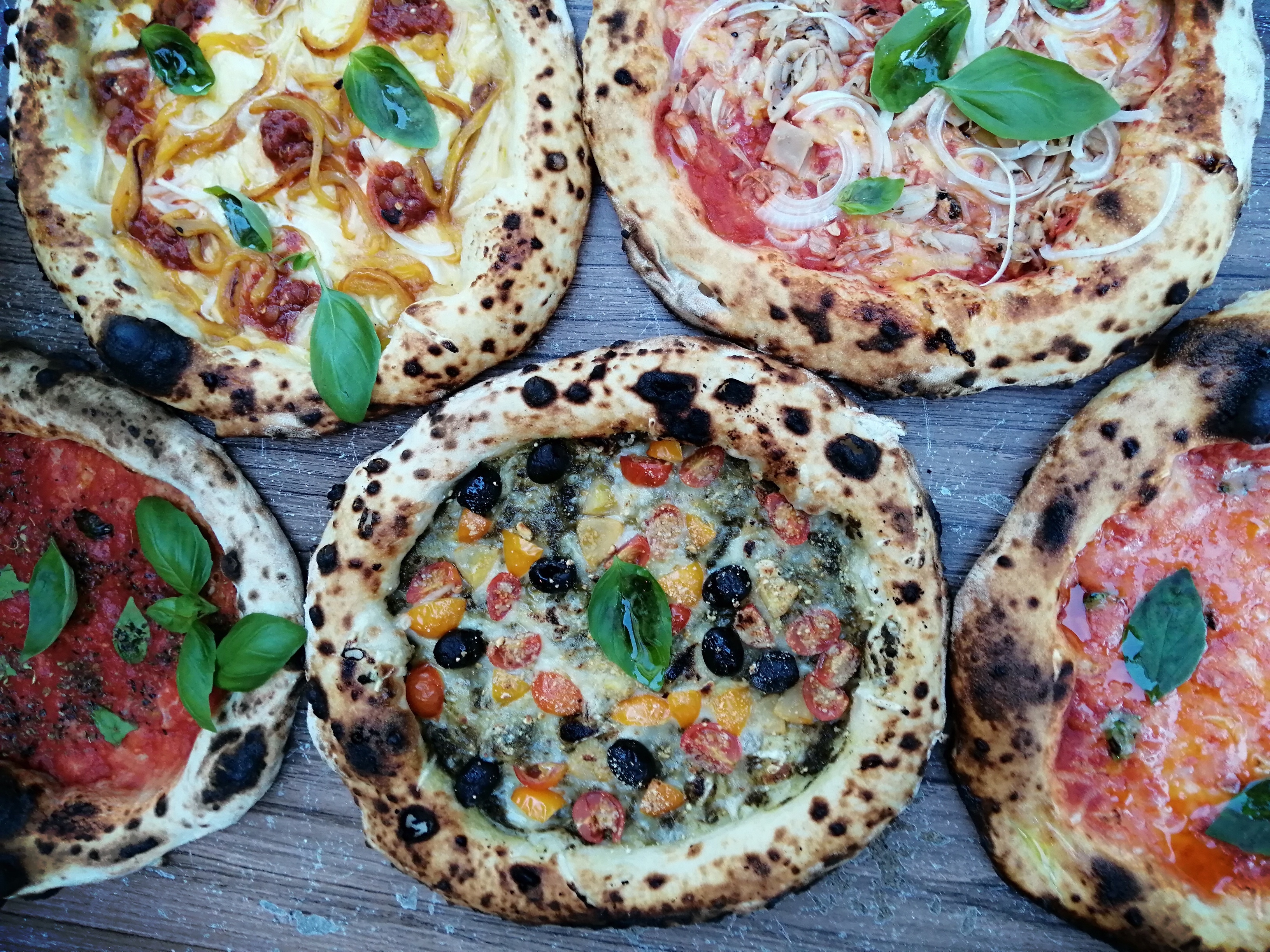 Plant Base. Acaba de nascer um laboratório vegan — com pizzas, empanadas e comida paquistanesa