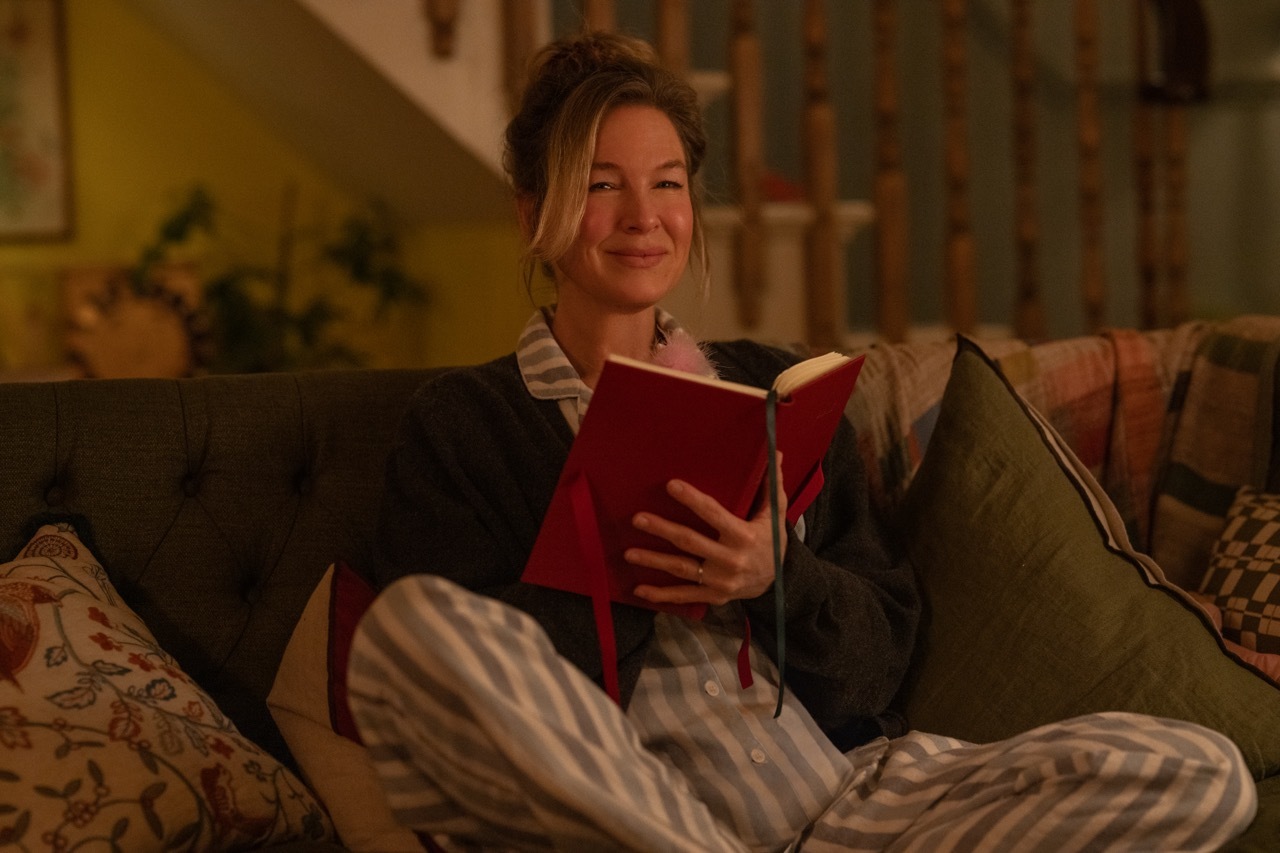 Já vimos “Bridget Jones: Louca Por Ele”. 3 coisas que adorámos no filme (que mete o terceiro num chinelo)