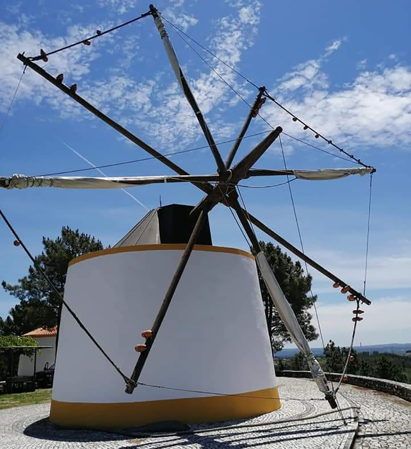 Moinho de vento antigo Foto de Joao Lopes