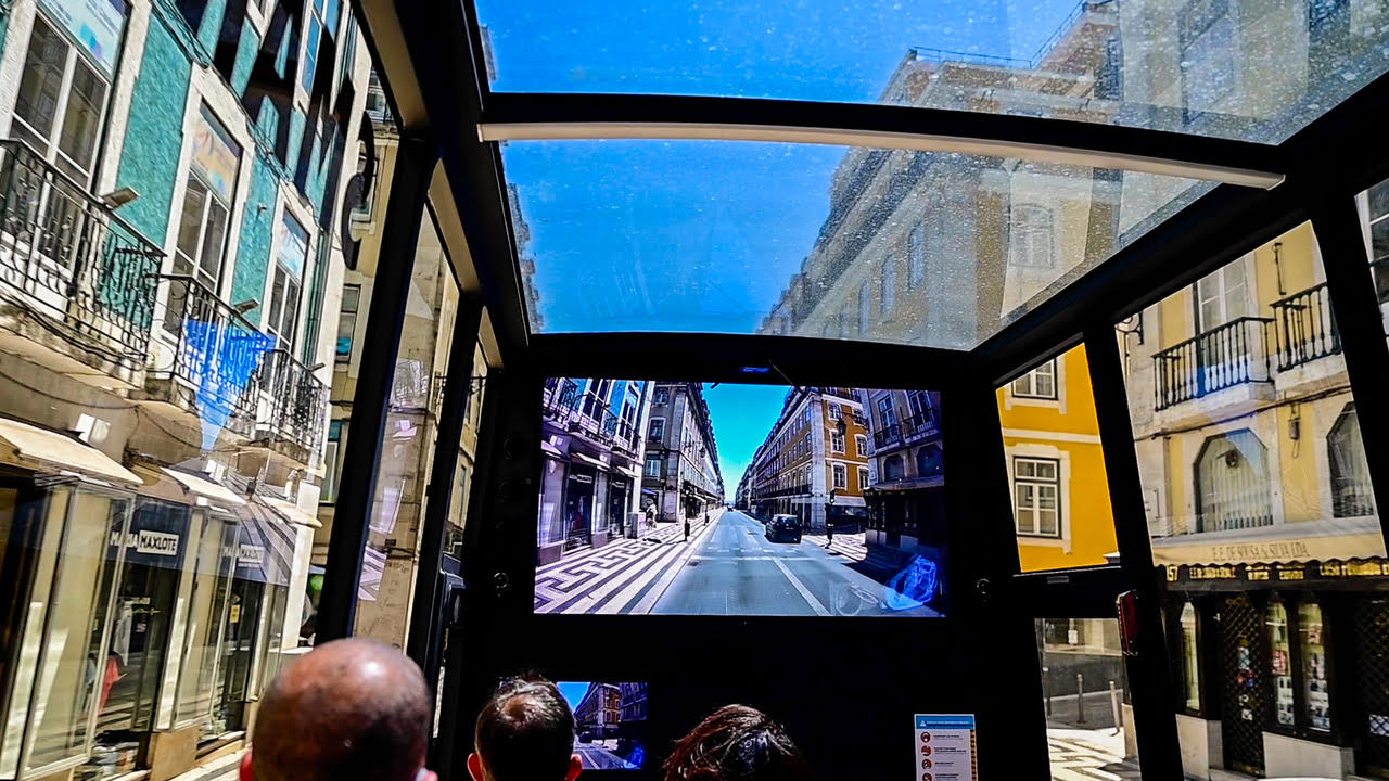 Lisboa. Há um novo autocarro turístico com vista panorâmica e experiências 2.0