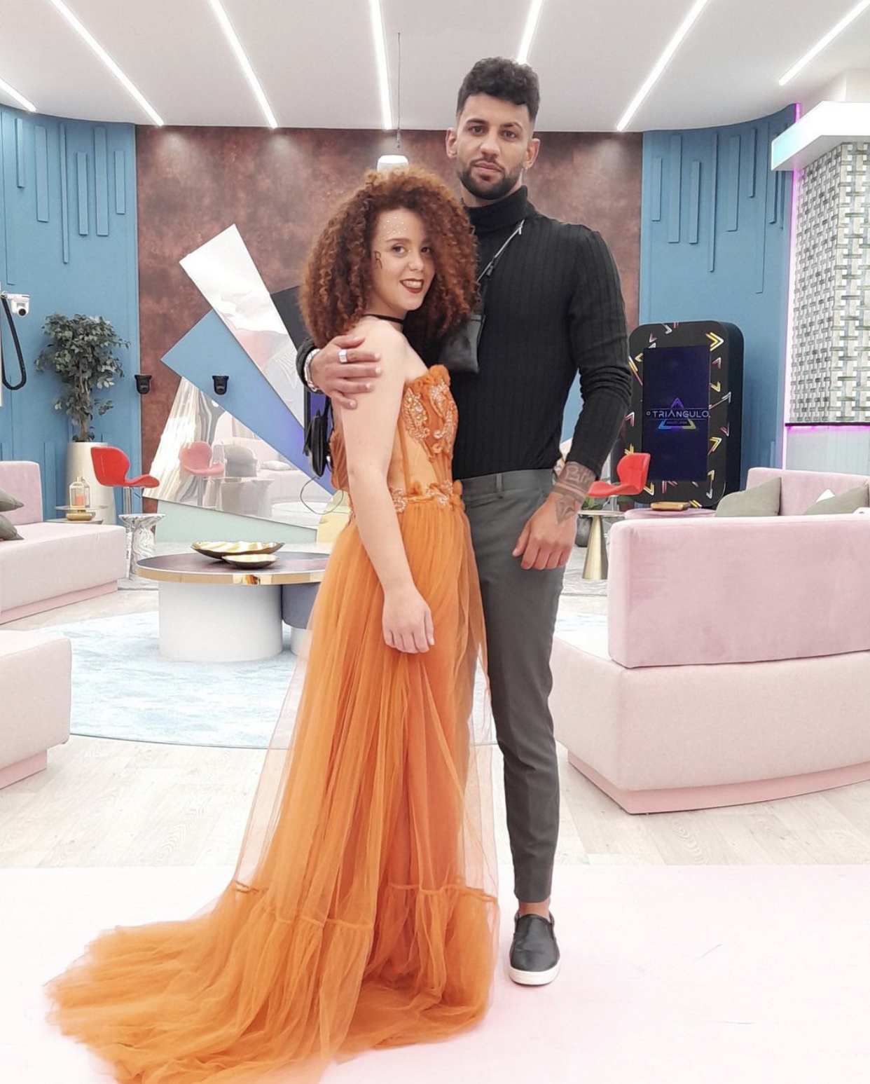 Já houve edredoning n’“O Triângulo”. Sara e Moisés deram umas beijocas (e o Mestre até pediu sinal de consentimento)