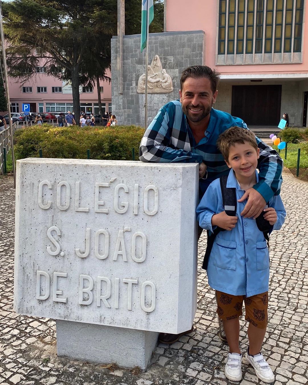 De Cláudia Vieira a Jorge Kapinha. Veja como foi o regresso às aulas dos filhos das celebridades