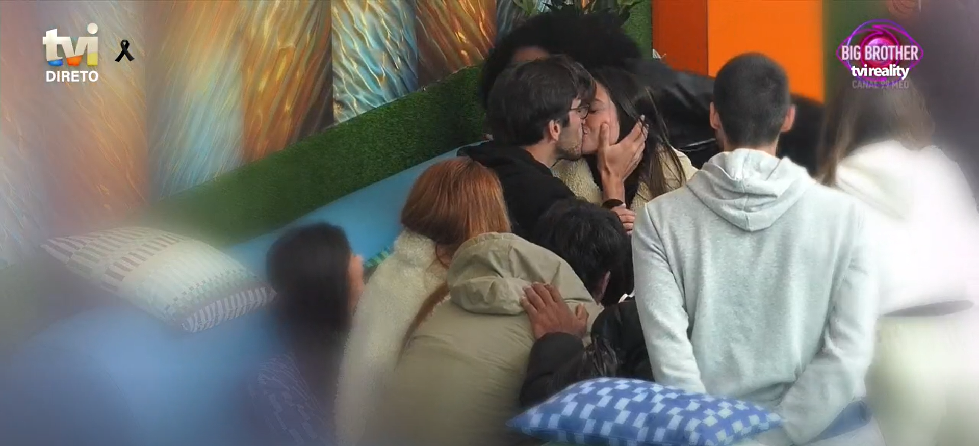 Amor ou jogo? Houve dois beijos no “Big Brother 2025”. “Não acredito que da parte dela seja honesto”