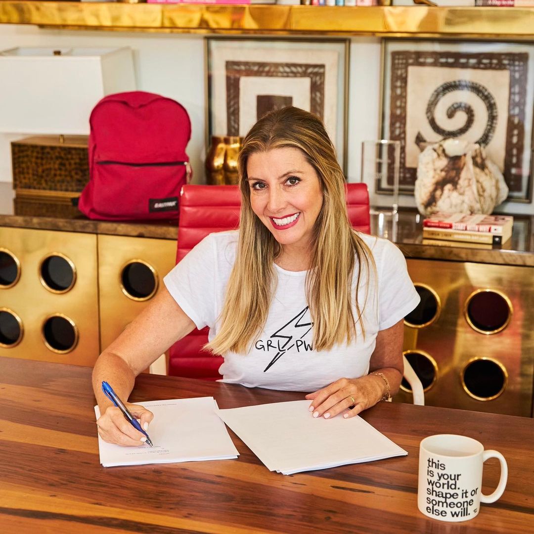 Sara Blakely. A empresária que decidiu oferecer aos funcionários viagens e 10 mil dólares