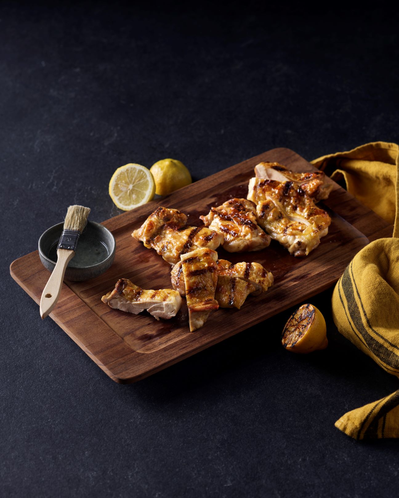 O frango assado desossado já chegou ao Continente (e os molhos gulosos também)