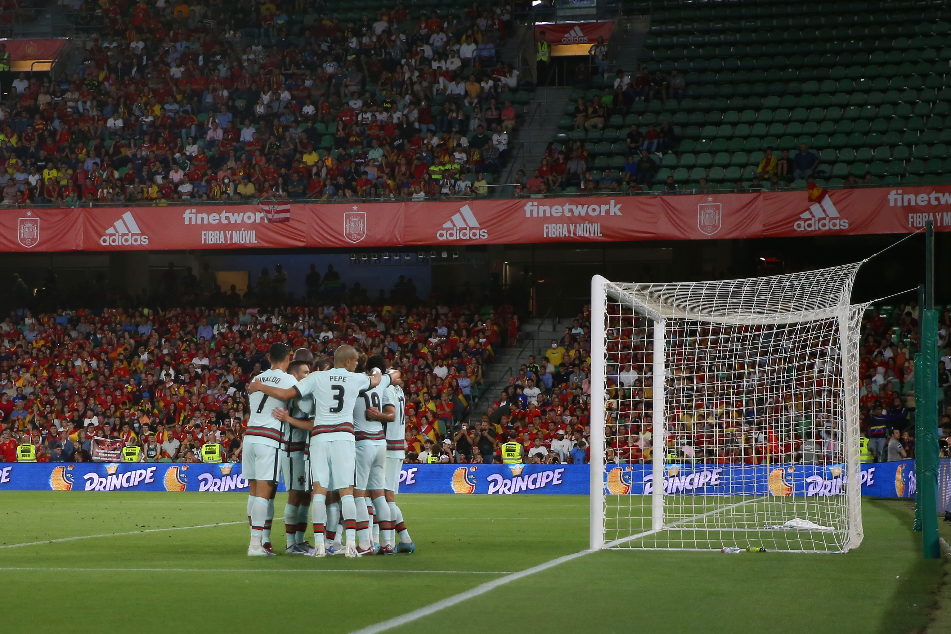 Há 10 anos que Portugal não perde com Espanha. Hoje basta repetir o  resultado dos últimos quatro jogos - Liga das Nações - SAPO Desporto