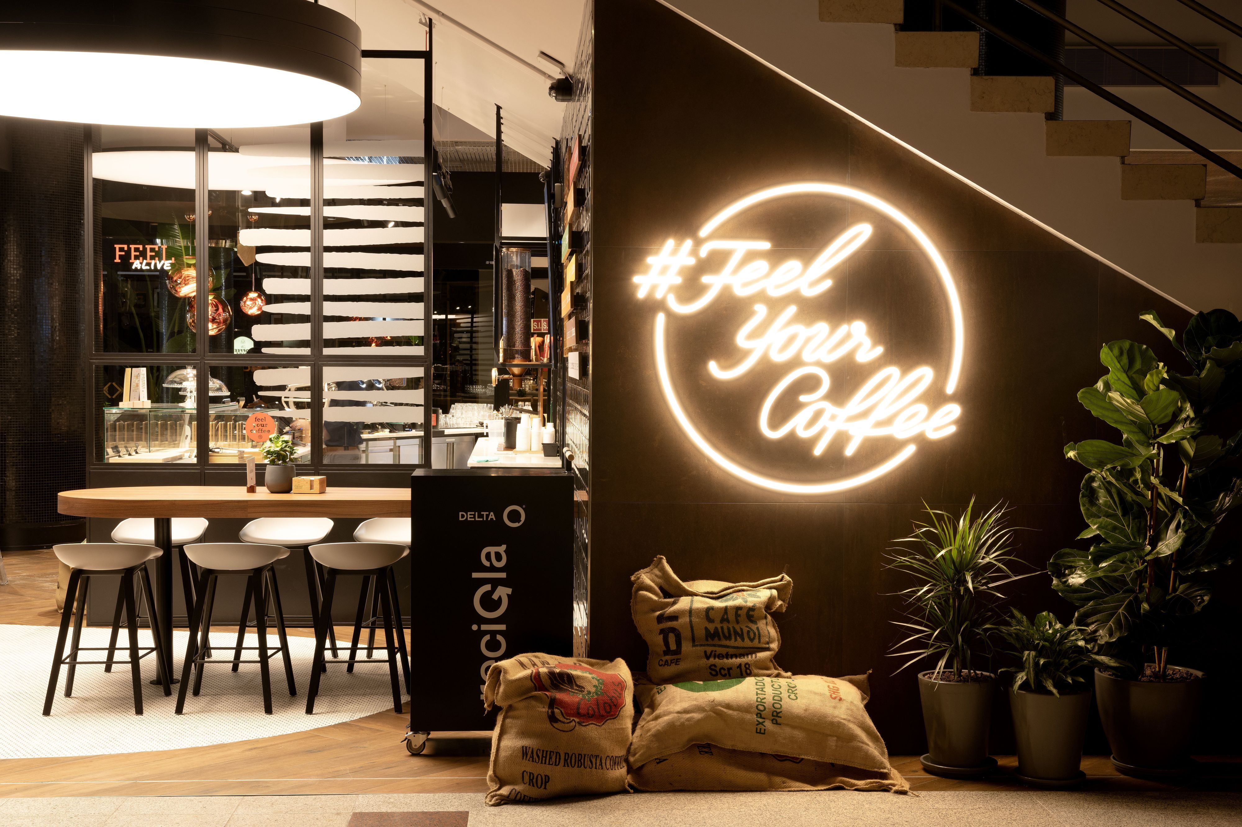 A Delta abriu mais um espaço para os verdadeiros amantes do café (e fica mesmo no centro de Lisboa)