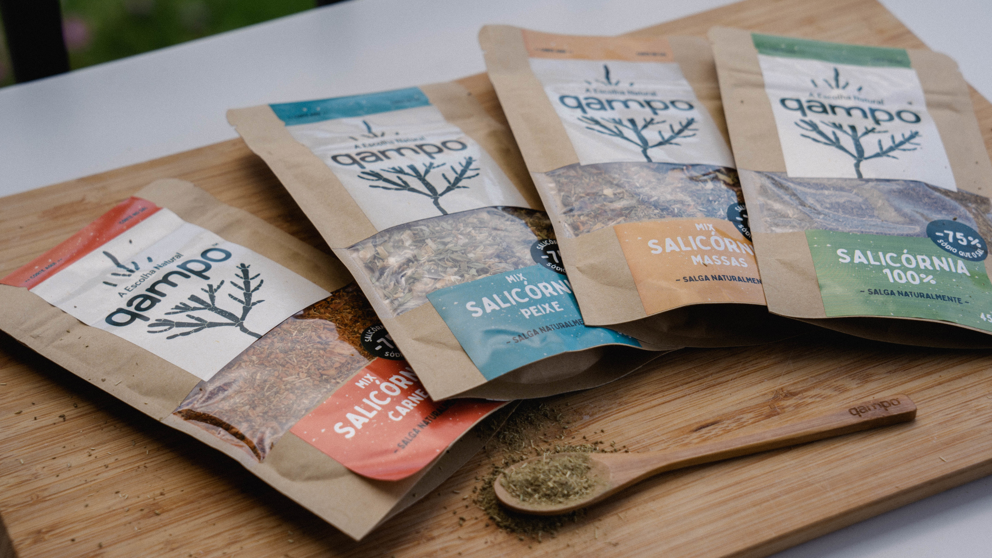 Agora há uma alternativa para tirar o sal do prato (mantendo a comida bem saborosa)