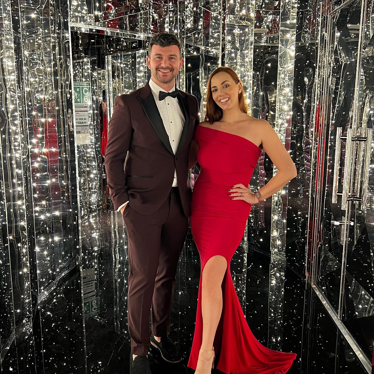 Quer começar a fazer swing e não sabe onde procurar? Este é o sinal secreto (não, não estamos a falar da dança)