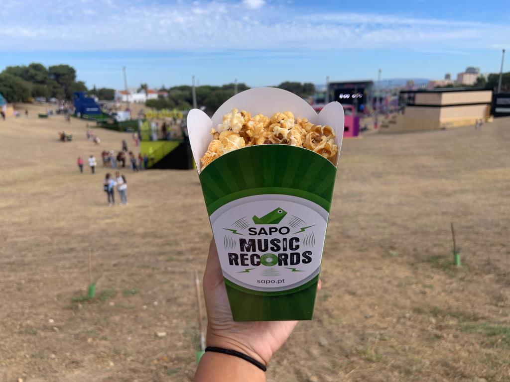 Telemóveis, peluches e até meias. Quais são os brindes que pode levar para casa no MEO Kalorama?