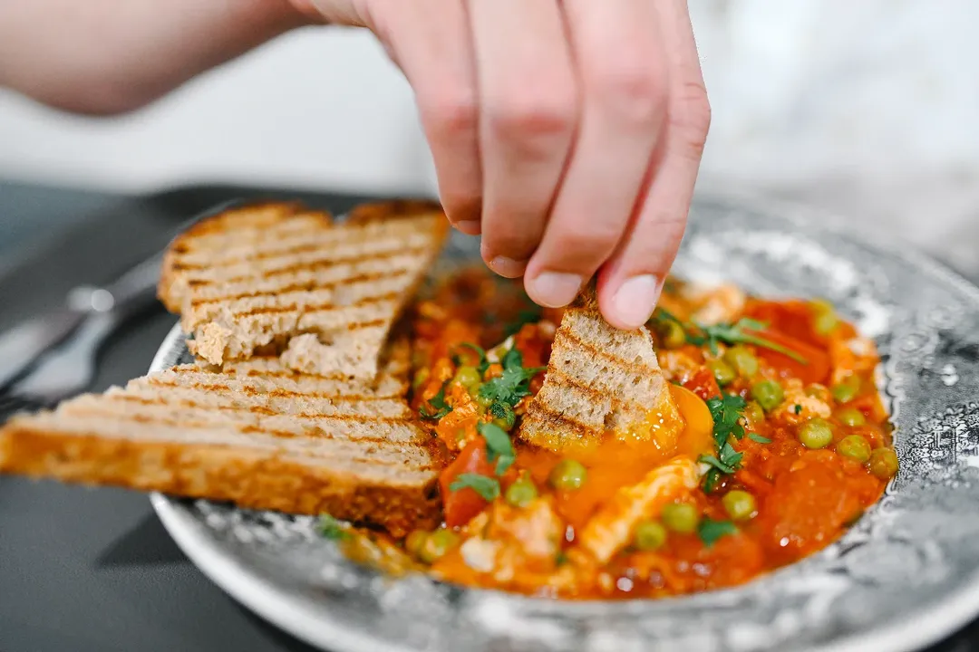 Almoçar por menos de 9€ com direito a sopa, prato e bebida, em Lisboa? Sim, é possível. Veja onde