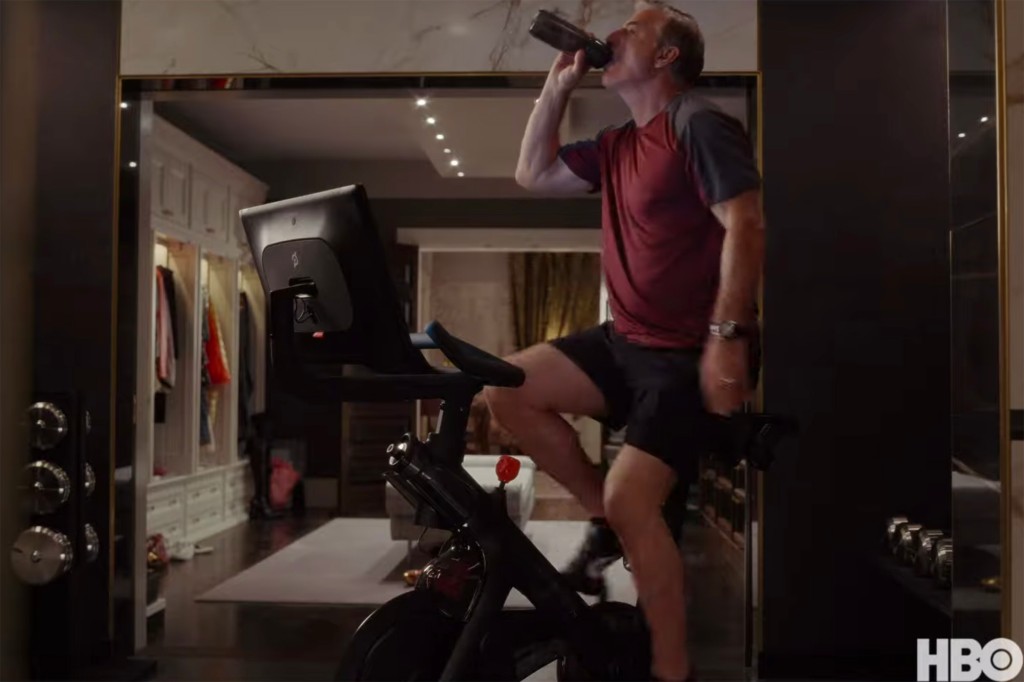 Big morre no novo “O Sexo e a Cidade” mas ‘volta’ para anúncio da Peloton. Entenda a polémica