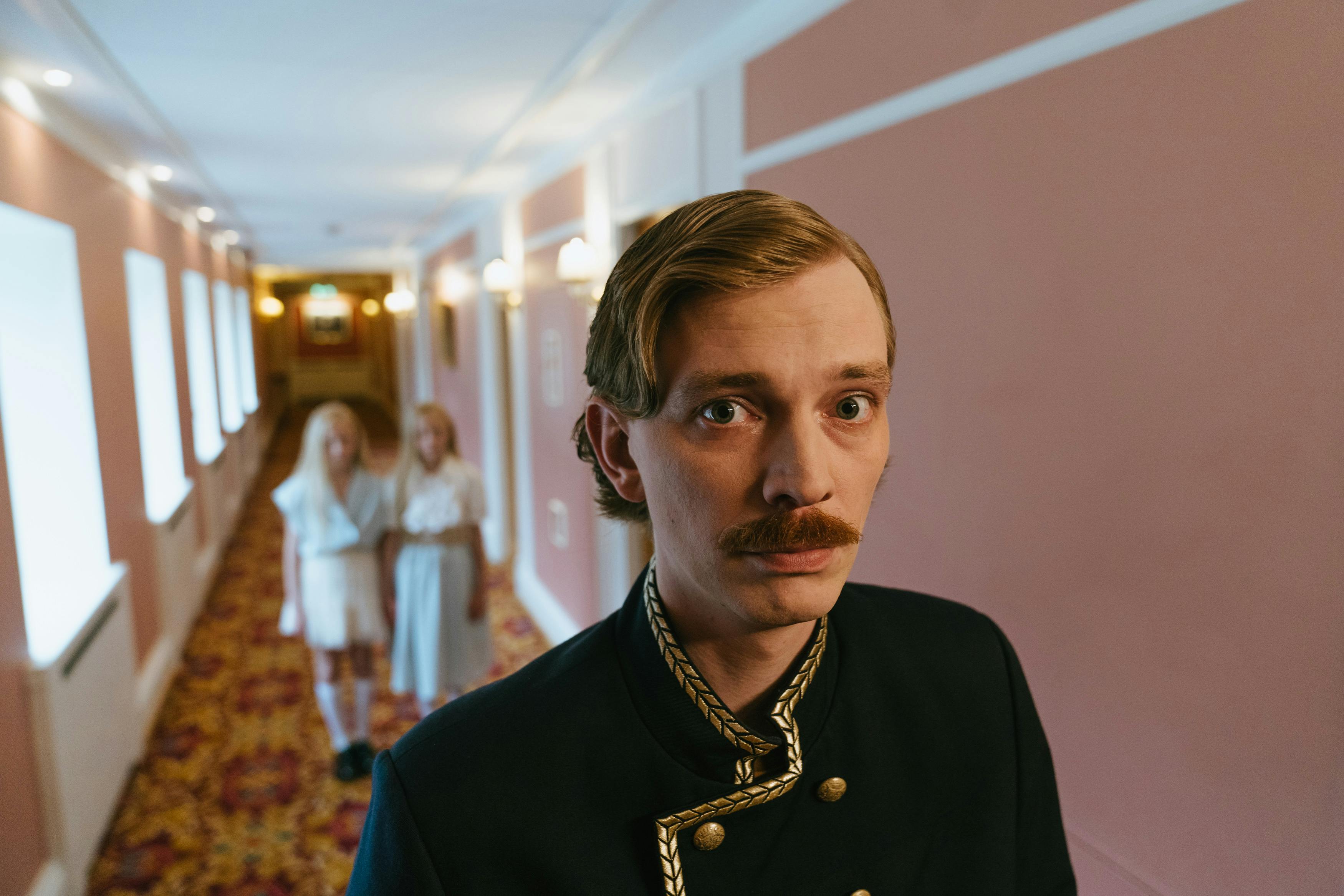 De cuecas com notas de 100€ a cerveja aquecida. 16 histórias bizarras de quem faz atendimento ao cliente