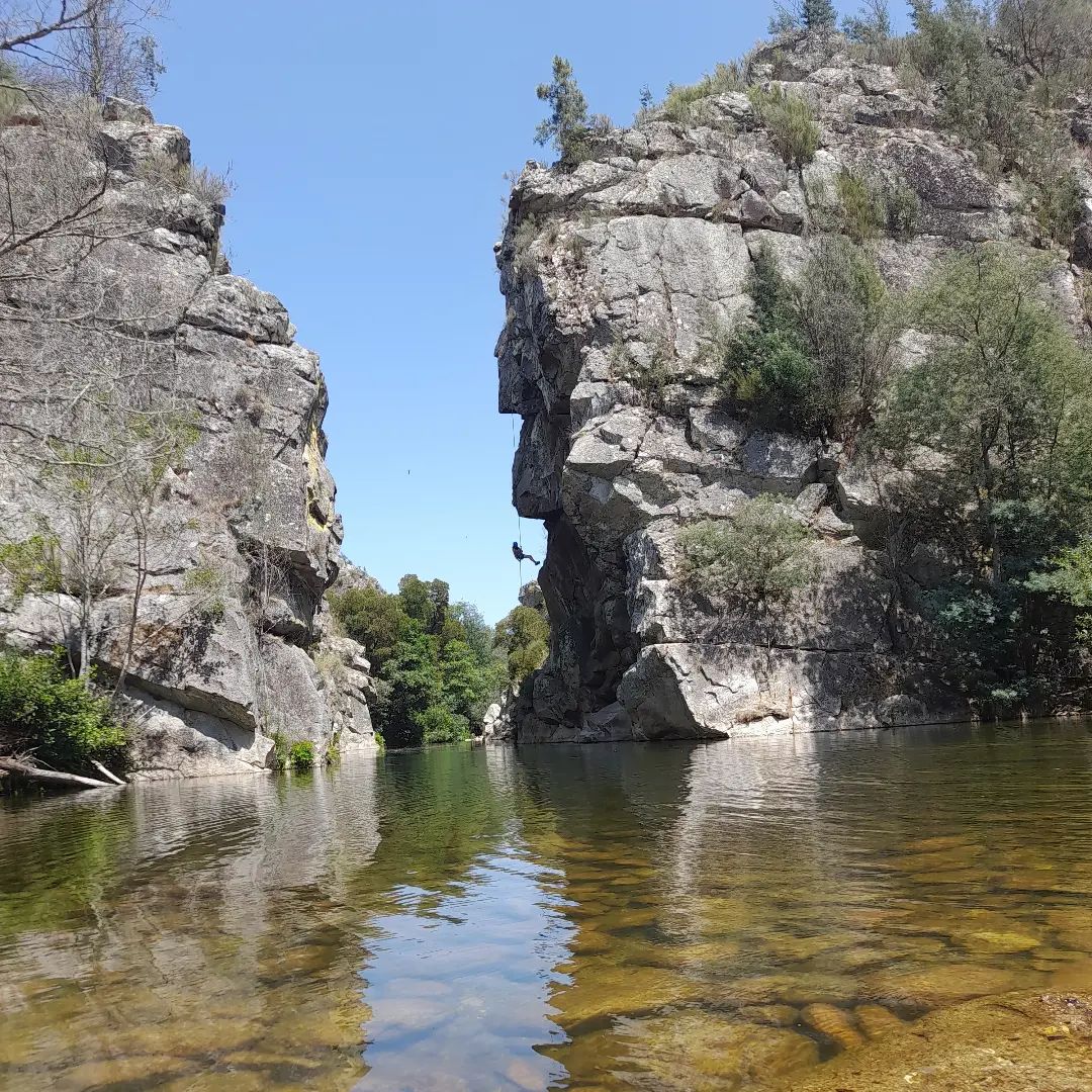 Será esta piscina natural o tesouro mais bem guardado de Portugal? É possível