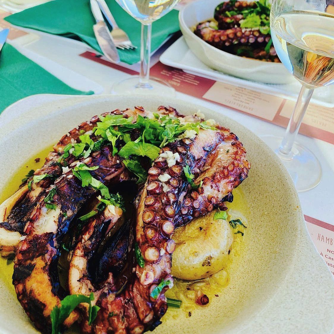 Fomos jantar ao Paladar da Guia e dizemos-lhe os 6 pratos que não pode perder