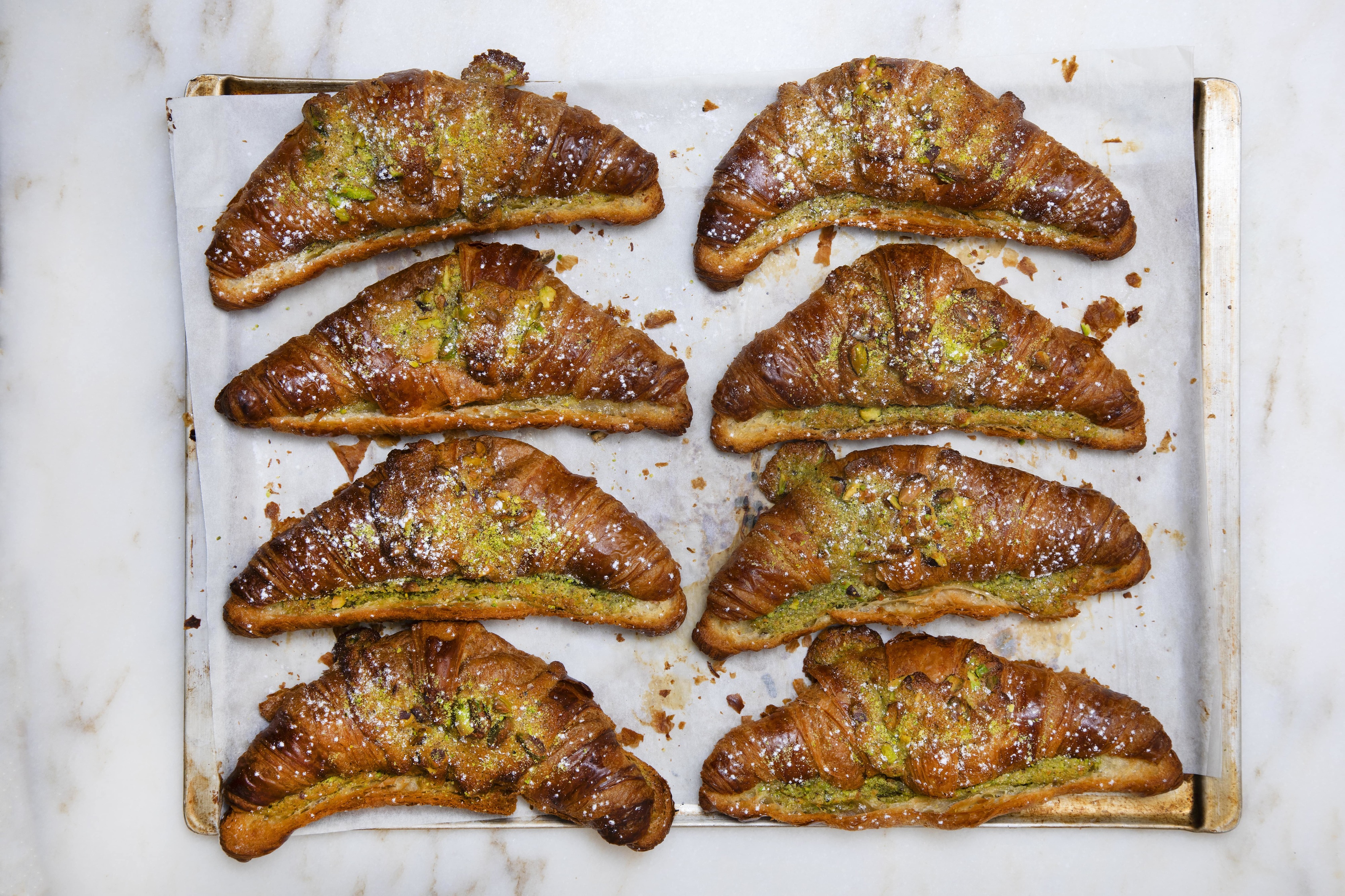 A Padaria Portuguesa tem novos pratos tendências, dos croissants aos ovos com trufas