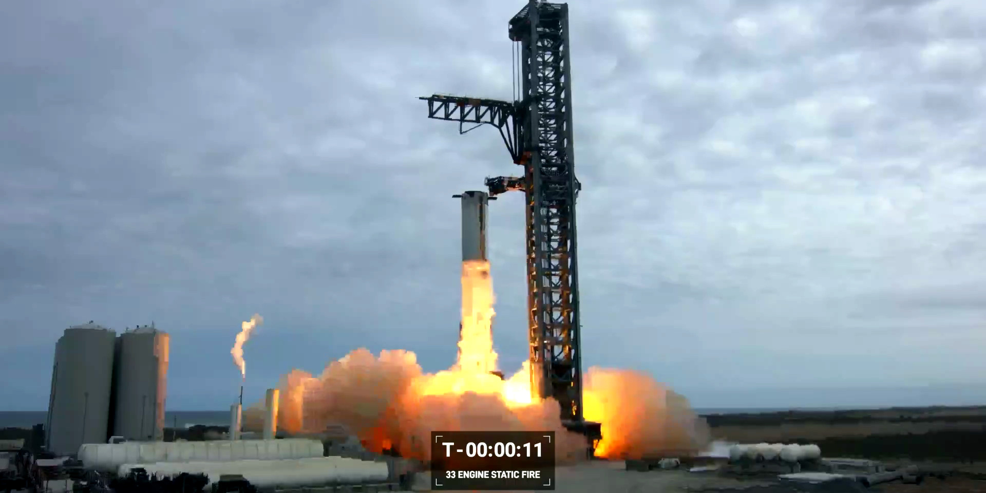 Dois motores falharam mas a SpaceX está confiante no foguetão Super Heavy e prepara voo orbital