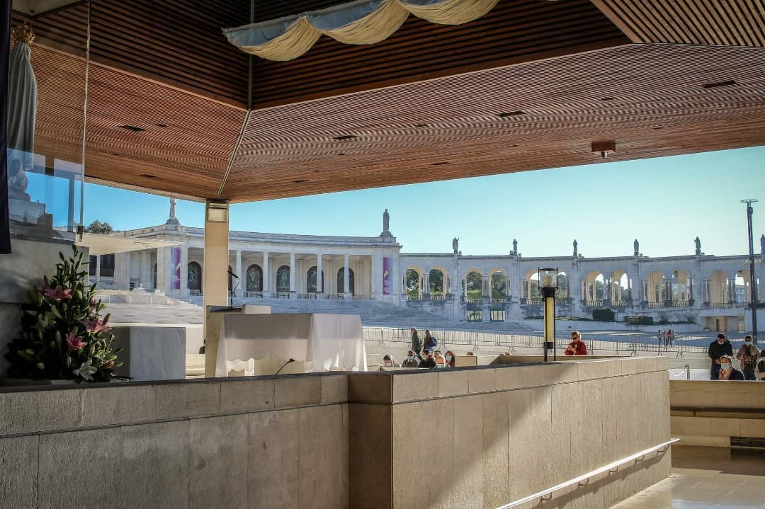 “Se quiseres ser o Ronaldo, pede a Nossa Senhora”. Padre repreende criança e vídeo gera discórdia