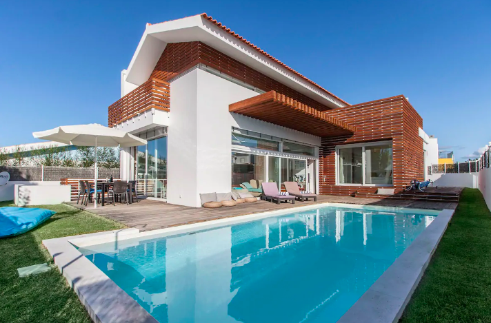 Passe as férias de verão na Costa Alentejana. 8 alojamentos para arrendar desde 95€ por noite