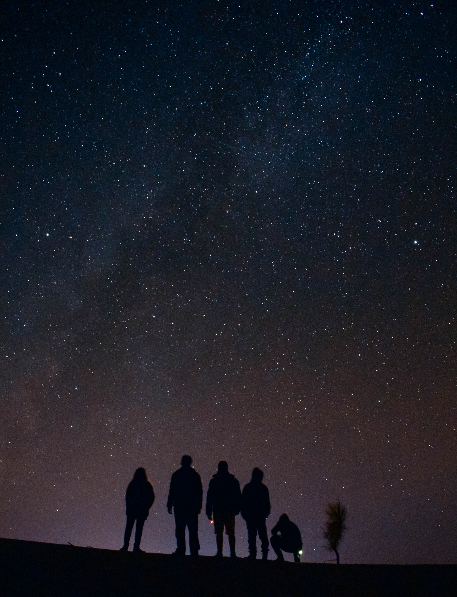 Há um comboio que nos leva a observar o céu estrelado longe das luzes da cidade