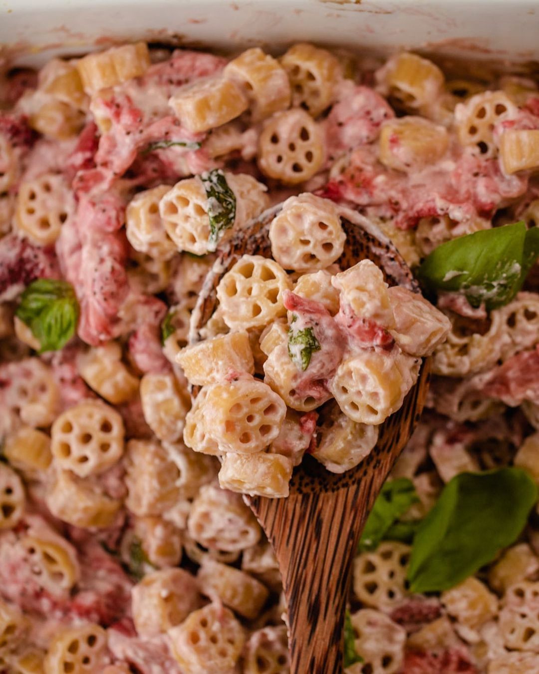 Conheça a bizarra versão de verão das massas virais do TikTok