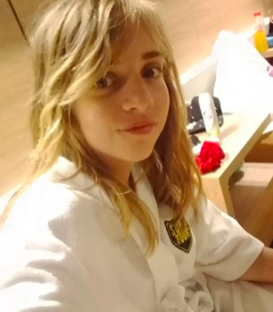 Menina de 12 anos morre ao fazer desafio do TikTok. Amigos viram tudo em direto