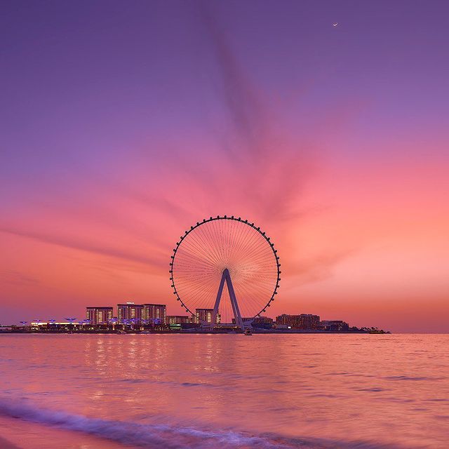 Ain Dubai. A maior roda gigante do mundo abre já em outubro — e até pode jantar lá dentro