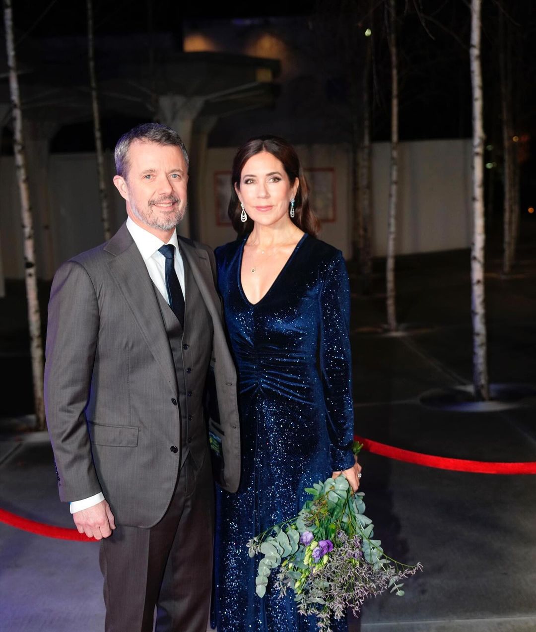 Depois do escândalo da alegada traição do marido, princesa da Dinamarca fala sobre depressão