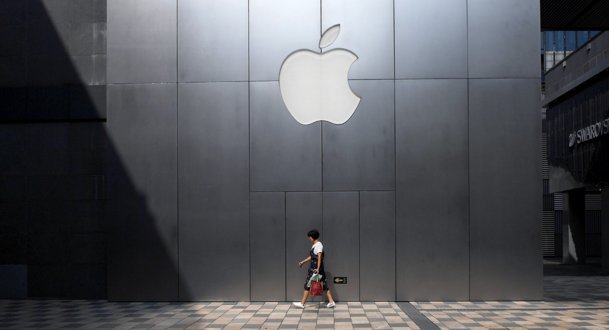 Apple planeia deslocar entre 15% a 30% da sua produção para fora da China