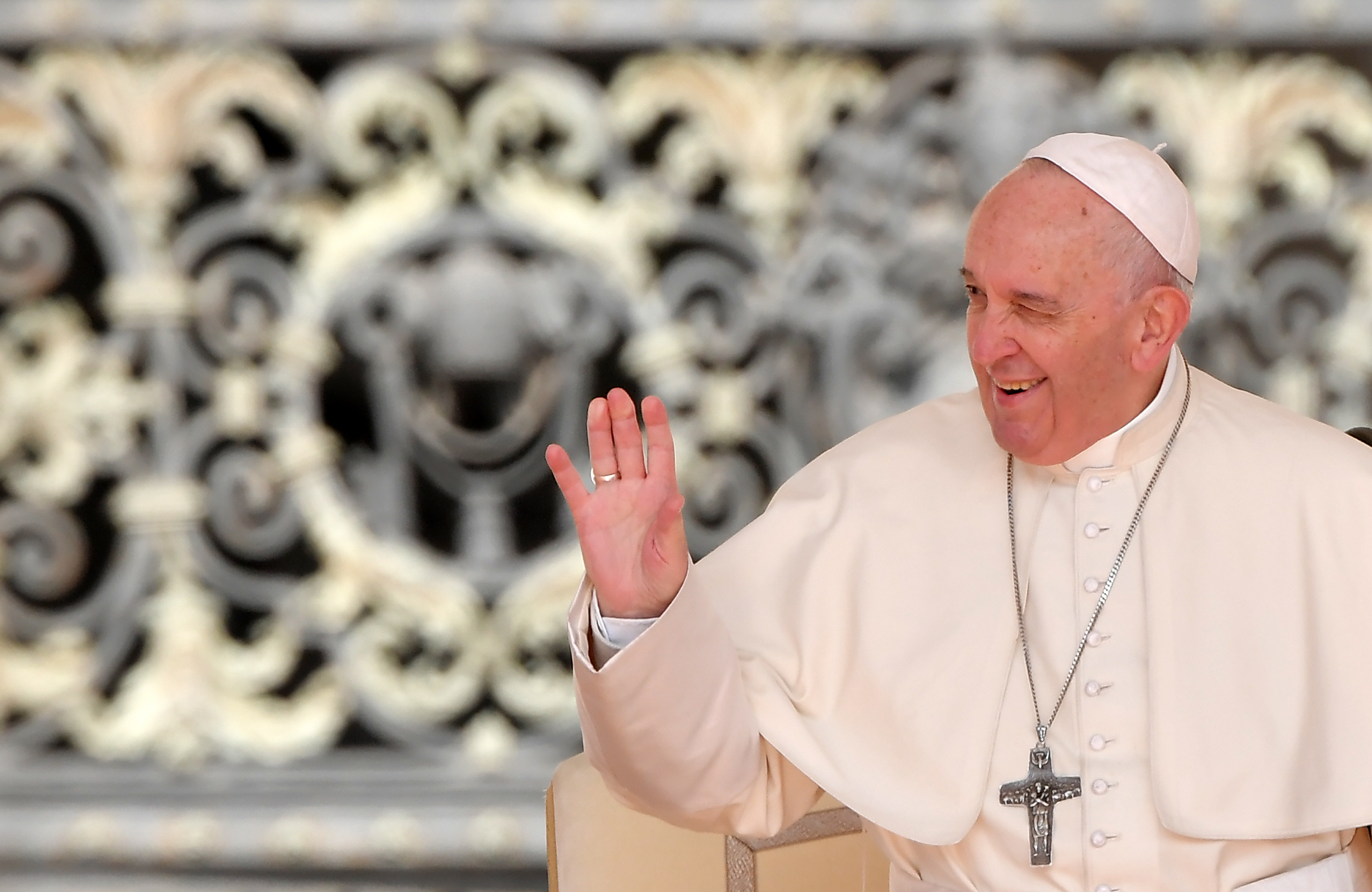 Papa Francisco pede às cabeleireiras para deixarem de fofocar
