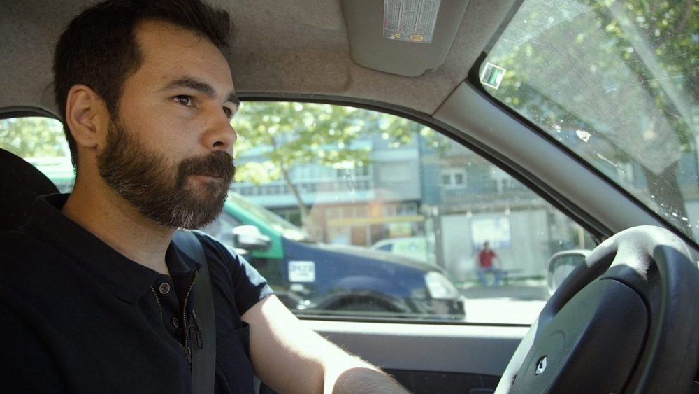 Eu e o Meu Carro #02. Guilherme Duarte e o seu Clio com estofos de pêlo (sim, pêlo, não é pele)