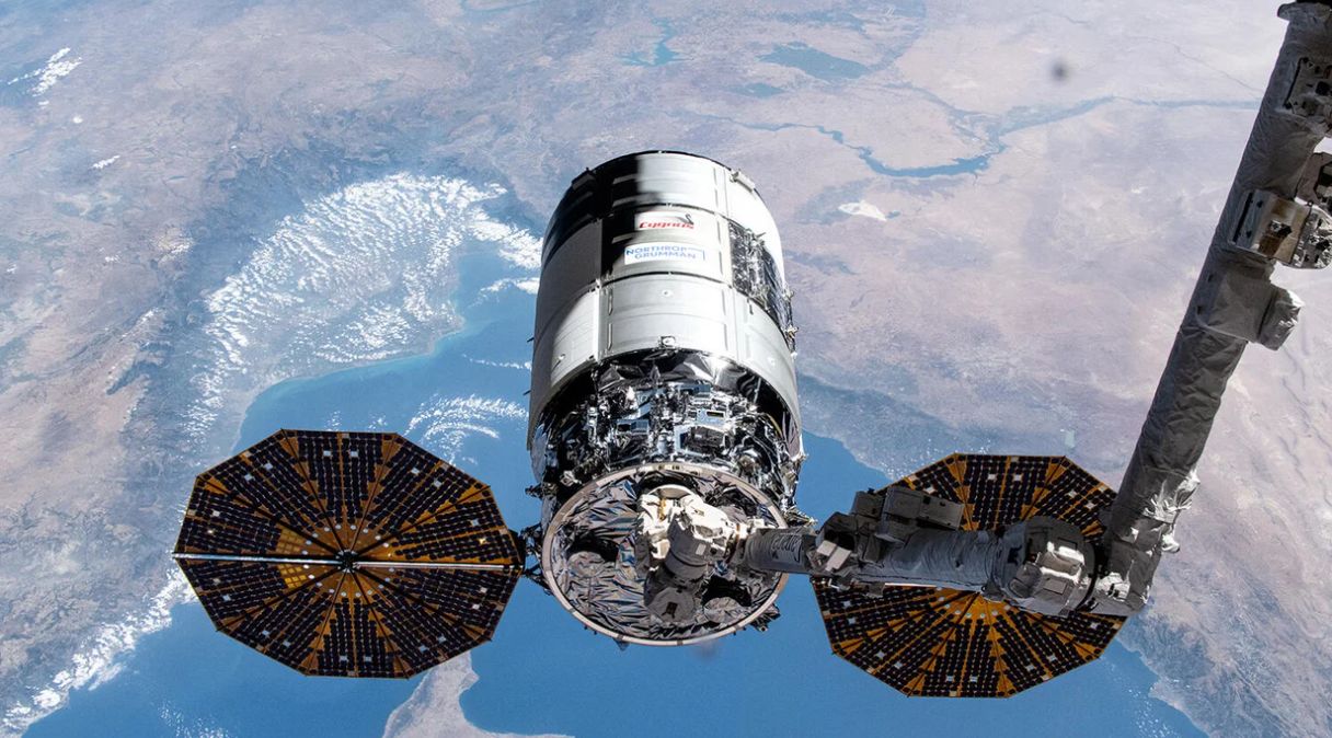 NASA, temos um problema: Primeira viagem da Cygnus XL até à ISS vai ser mais longa que o previsto