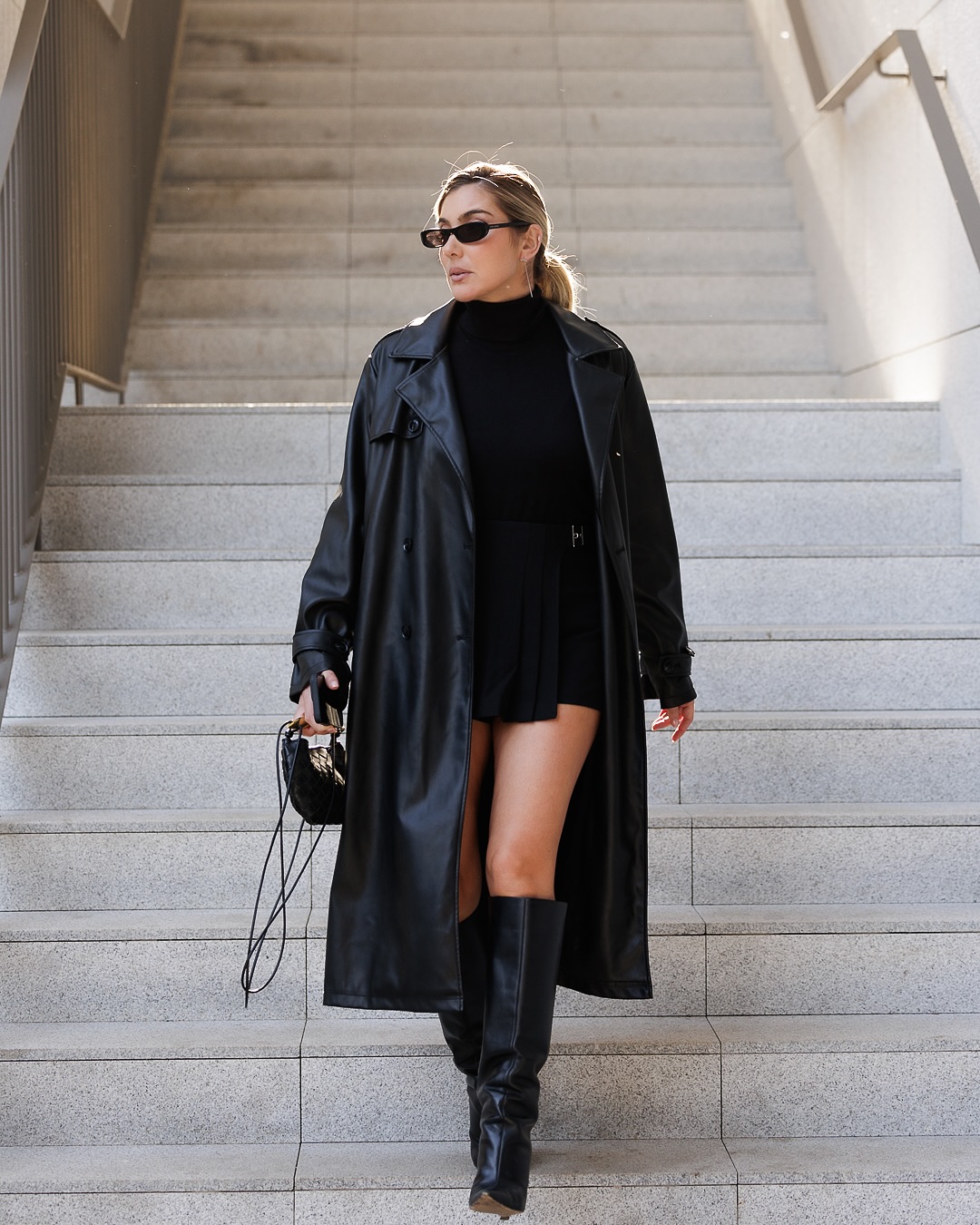 Mariana Machado rendeu-se aos sobretudos com efeito de pele. Eis 8 alternativas desde 49,99€