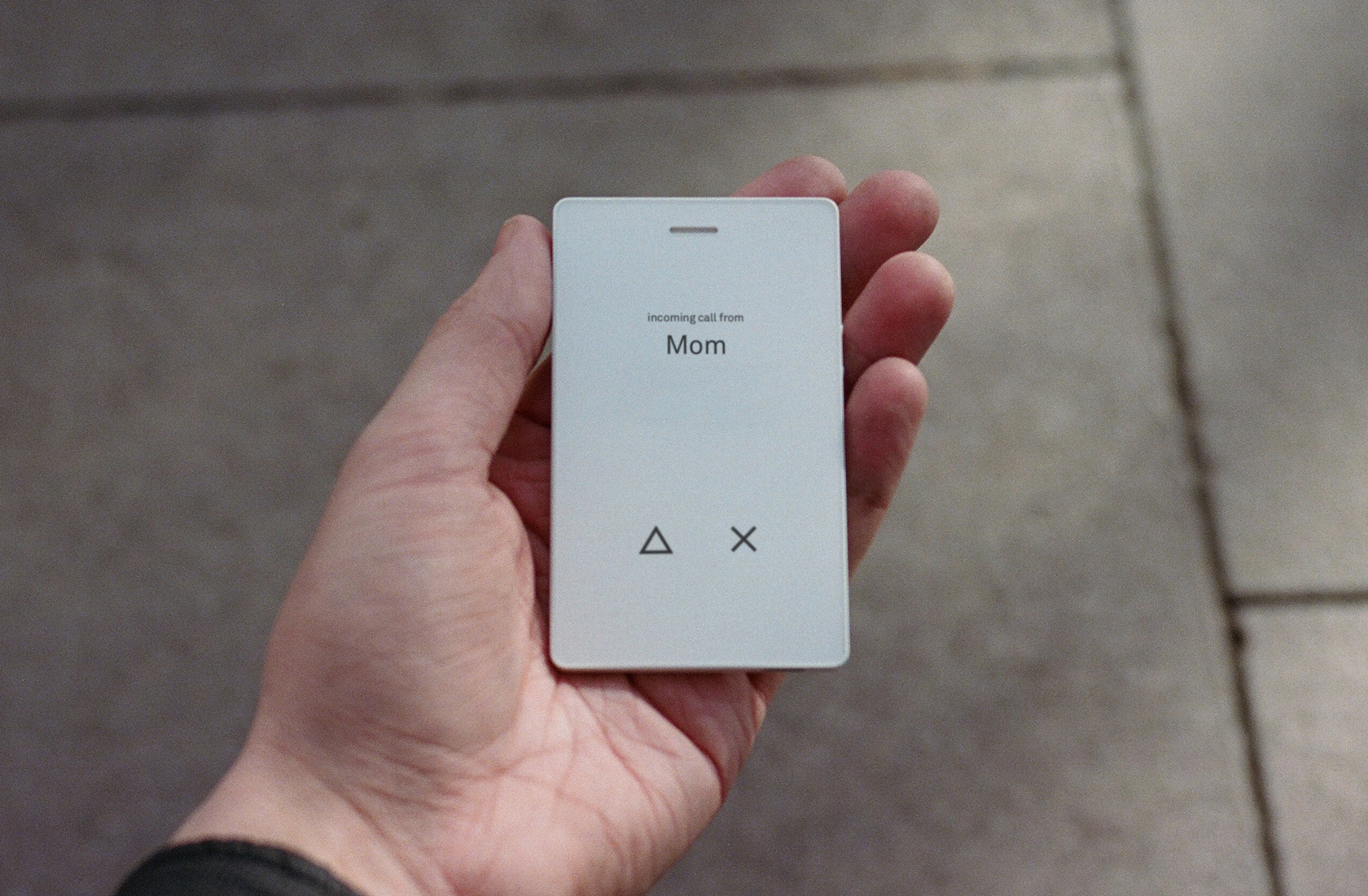 Light Phone 2: a simplicidade materializada num telemóvel