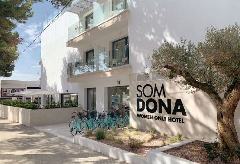 Som Dona. Este novo hotel abriu em Palma de Maiorca e só aceita mulheres