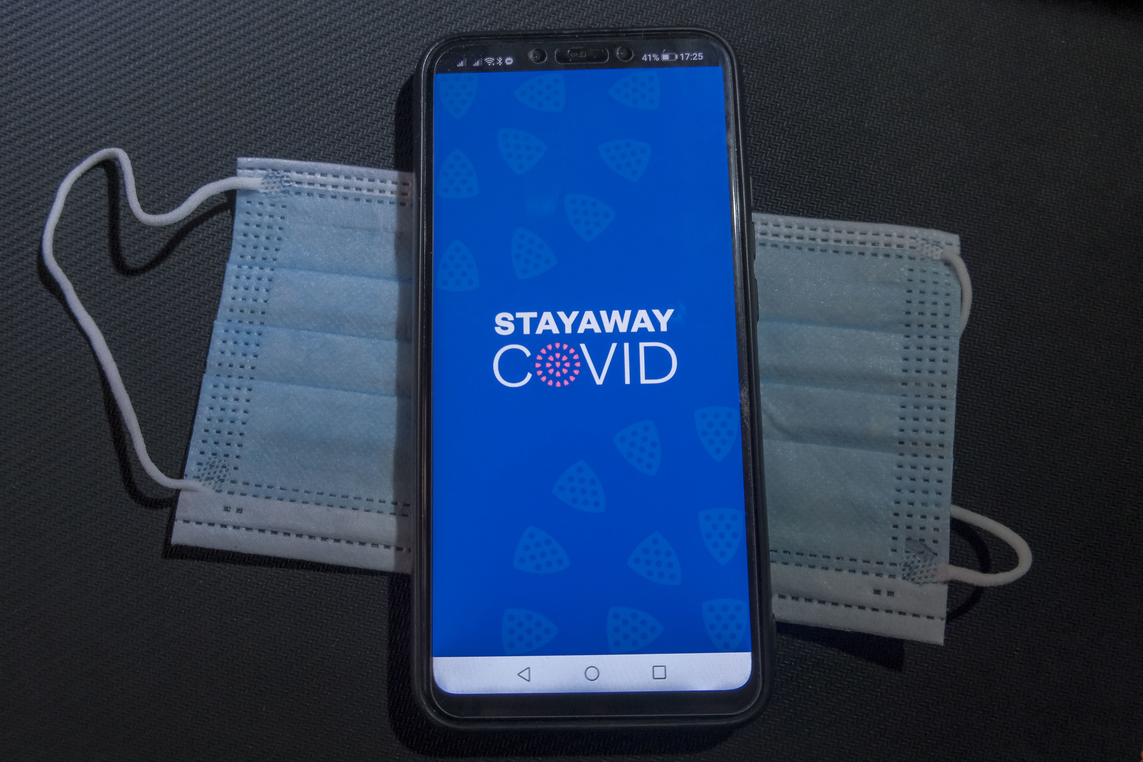 Stayaway Covid: das vulnerabilidades ao abandono dos portugueses. Governo admite que app não “funcionou”