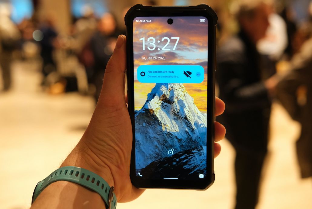 Um smartphone para a semana toda sem carregamentos? Este Energizer com uma bateria de 28.000 mAh consegue