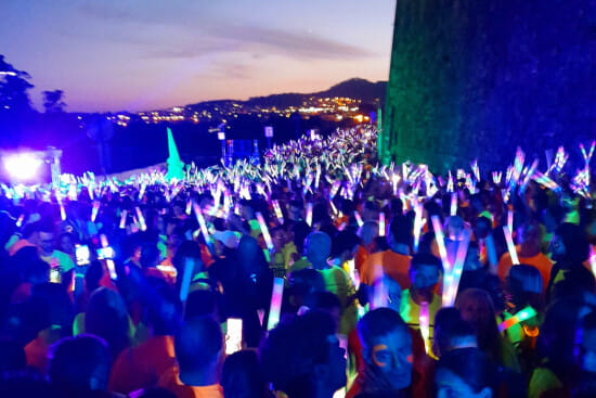 Foi a loucura em Barcelos com a “Galo Night Run”. Quatro mil pessoas iluminaram a cidade