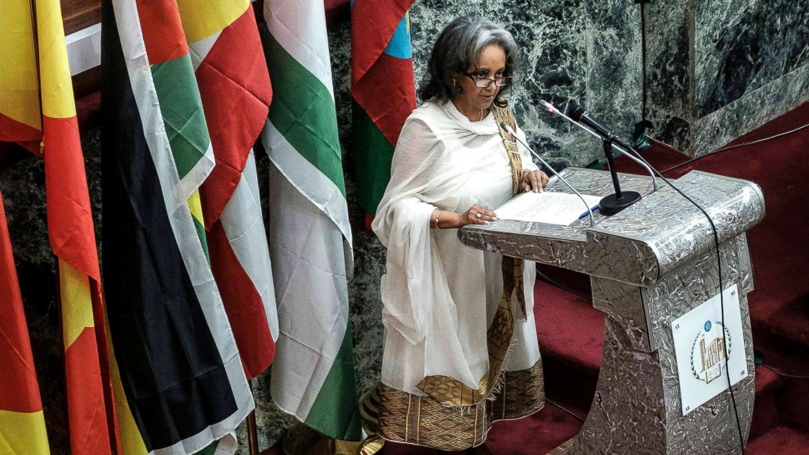 Quem é Sahle-Work Zewde, a primeira mulher Presidente da Etiópia