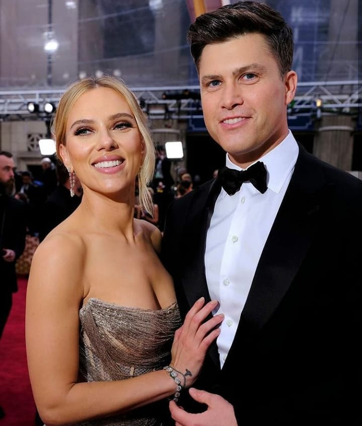 Scarlett Johansson e Colin Jost já são pais. Nasceu o primeiro filho em comum do casal